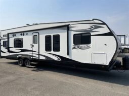 
										2017 Pacific Coachworks Rage’n 29FBSL full									